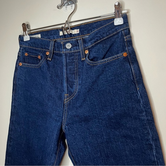 LEVI’S Premium Wedgie Straight Leg Minimalist Casual Button Fly Rigid Denim Jean - Picture 3 of 12